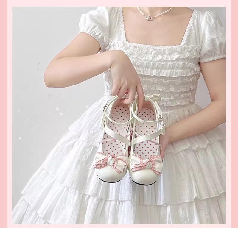 Sweet Lolita Round-toe Shoes with Low Heel and Bow Details 42555:746393