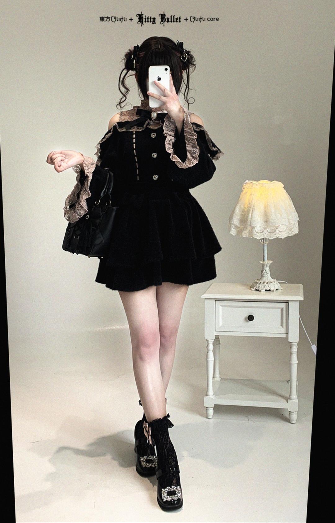 Jirai Kei Off-Shoulder Sweater, Lace Neck 44471:811054