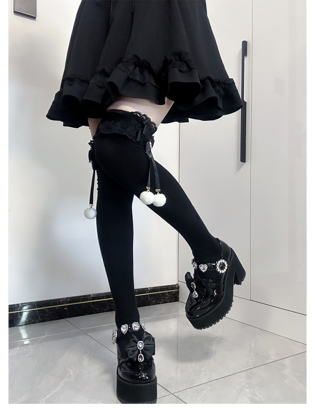 Jirai Kei Knee Socks Lace Bow Pom-Pom Mid-Calf Socks 40886:678958