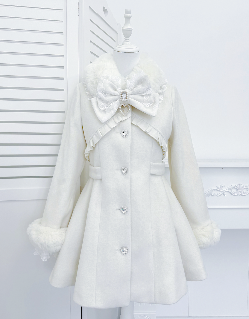 Fluffy Trim Ryousangata Winter Coat, Rhinestone Accents (Off-white / L M XL) 44200:800840