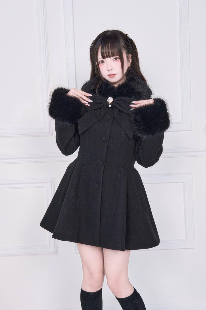 Jirai Kei Winter Coat, Faux Fur Trim, Detachable Cape (Black / M S) 44066:794450