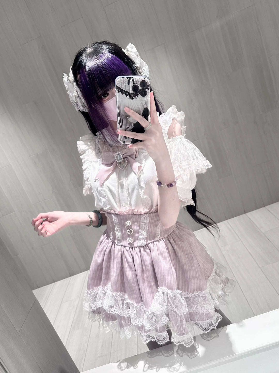 Jirai Kei Open-Shoulder Blouse with Ruffles 45647:857176