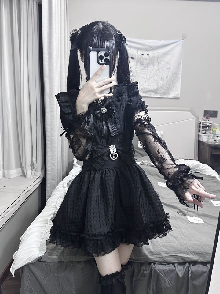 Short-Sleeved Jirai Kei Blouse with Choker and Tulle Cuffs 42862:756614