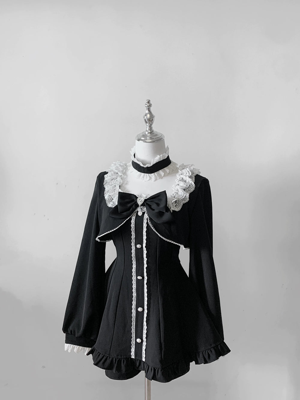 Jirai Kei Long Sleeves Dress, Pocketed Shorts (L S XL) 44197:808146