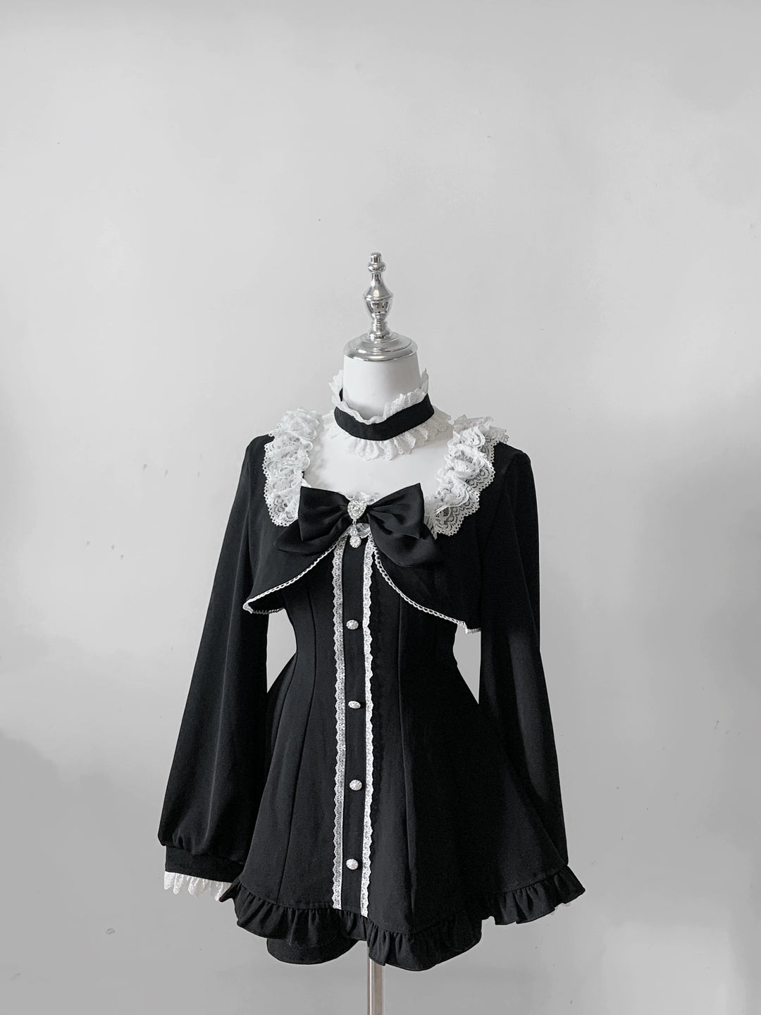 Jirai Kei Long Sleeves Dress, Pocketed Shorts (L S XL) 44197:808146