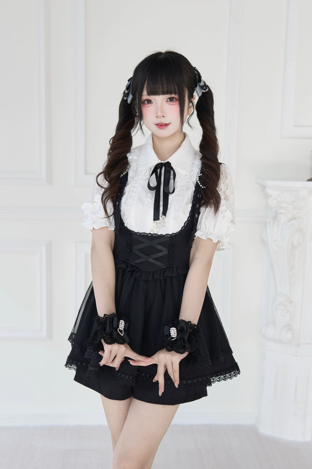 Jirai Kei Lace Cuffs, Pearl, Rhinestone & Heart Pendant 43317:774143
