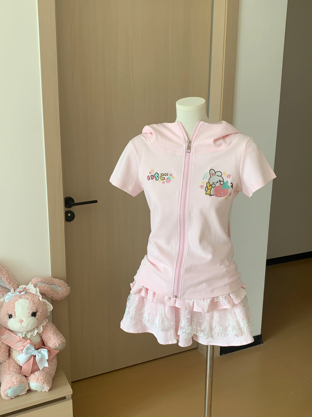 Kawaii Lace Cake Skirt with Sporty Zip-Up & Triple Ruffles 42702:749867