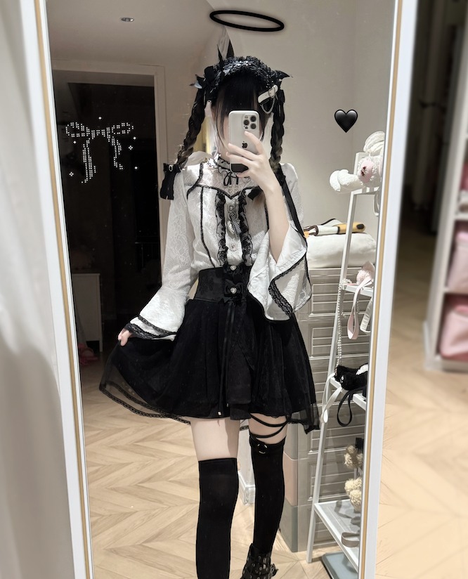 Jirai Kei Lace Blouse and Jacquard Skirt, Hime Sleeves 43943:792450