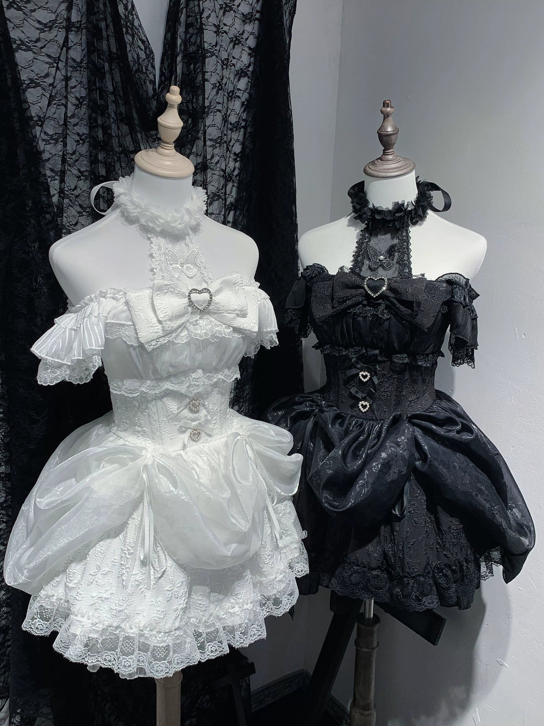 Black / White Jirai Kei Dress, Floral Lace & Halter Neck 43105:765867