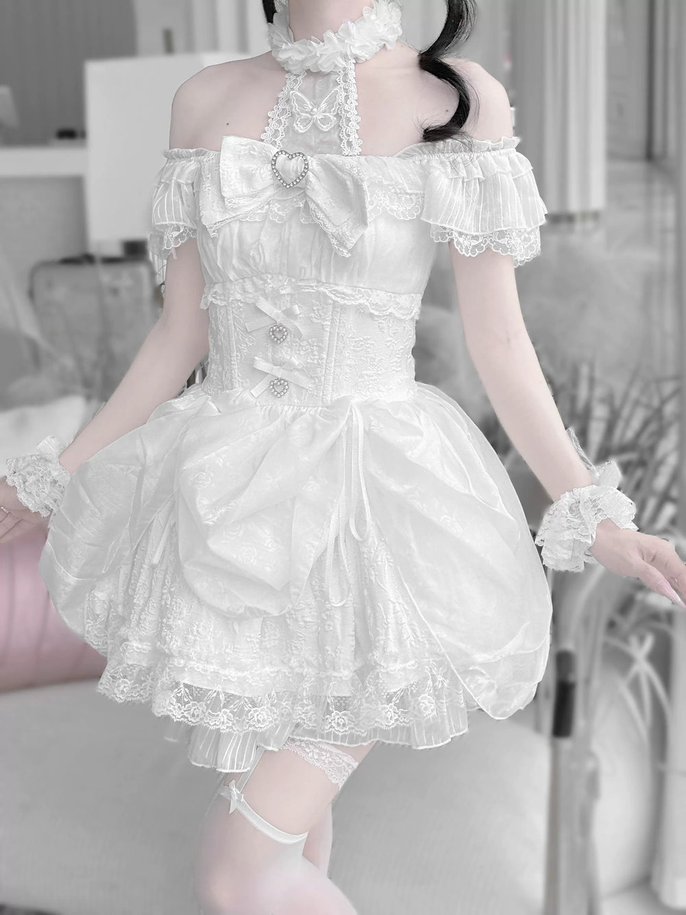 Black / White Jirai Kei Dress, Floral Lace & Halter Neck 43105:771118