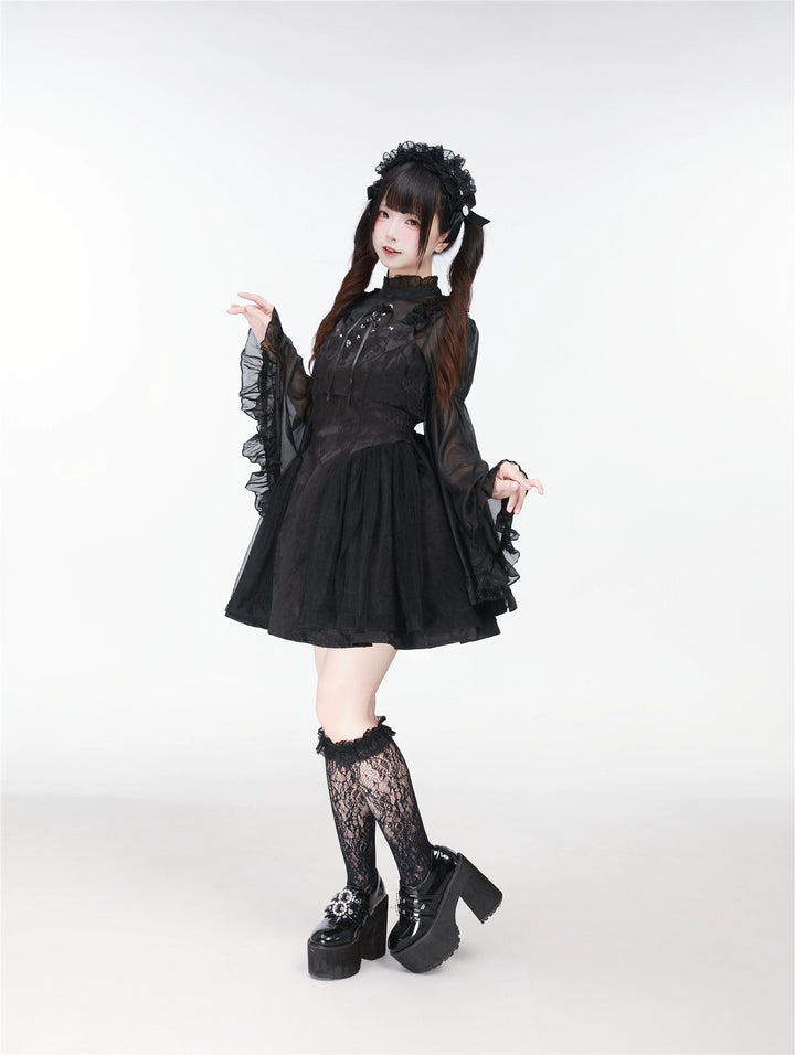Black/White Jirai Kei Jumper Dress & Hime-Sleeved Sheer Blouse 43326:773589