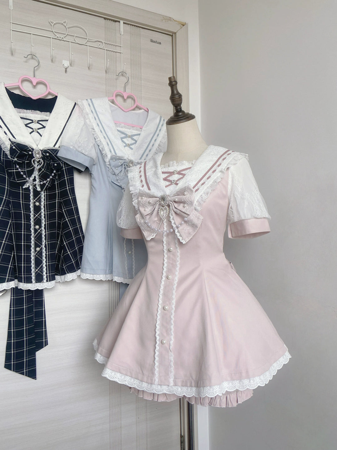 Jirai Kei Dress With Pearl Chain And Big Rhinestone Bow Tie 42813:764877