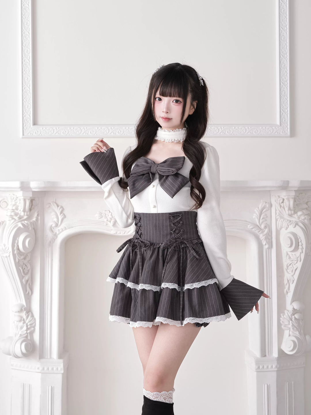 Jirai Kei Knit Top, Choker-Style Neck and Flared Sleeves 44686:818943