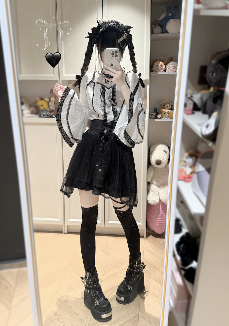 Jirai Kei Lace Blouse and Jacquard Skirt, Hime Sleeves 43943:792467