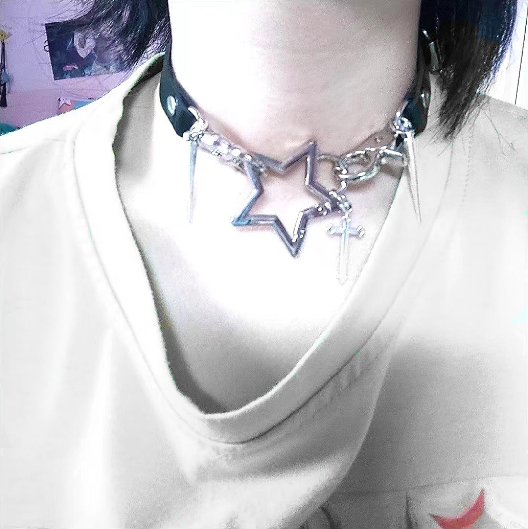 Jirai Kei Necklace Metallic Bone Star Pendant PU Punk Choker 42684:749357