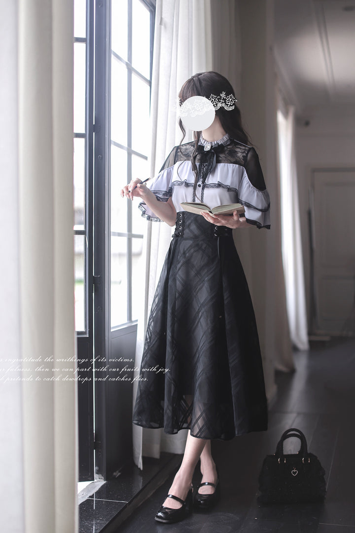 Black Maxi Jirai Kei Skirt, Purple Cape Blouse 43111:766080