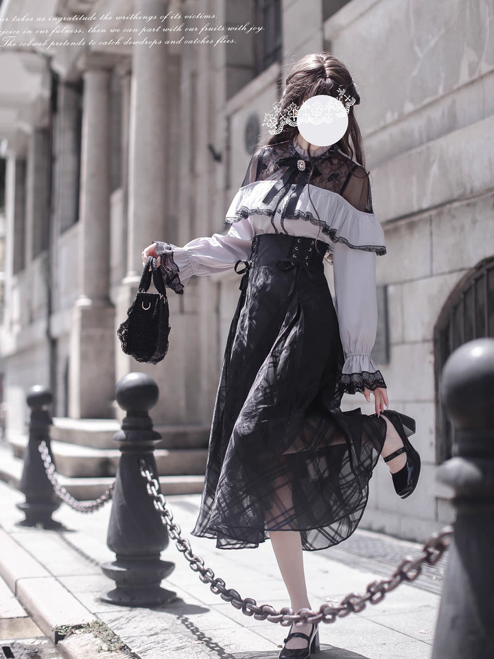 Seiso Kei Lace Blouse and High-Waisted Lace-Up Skirt 43788:785845