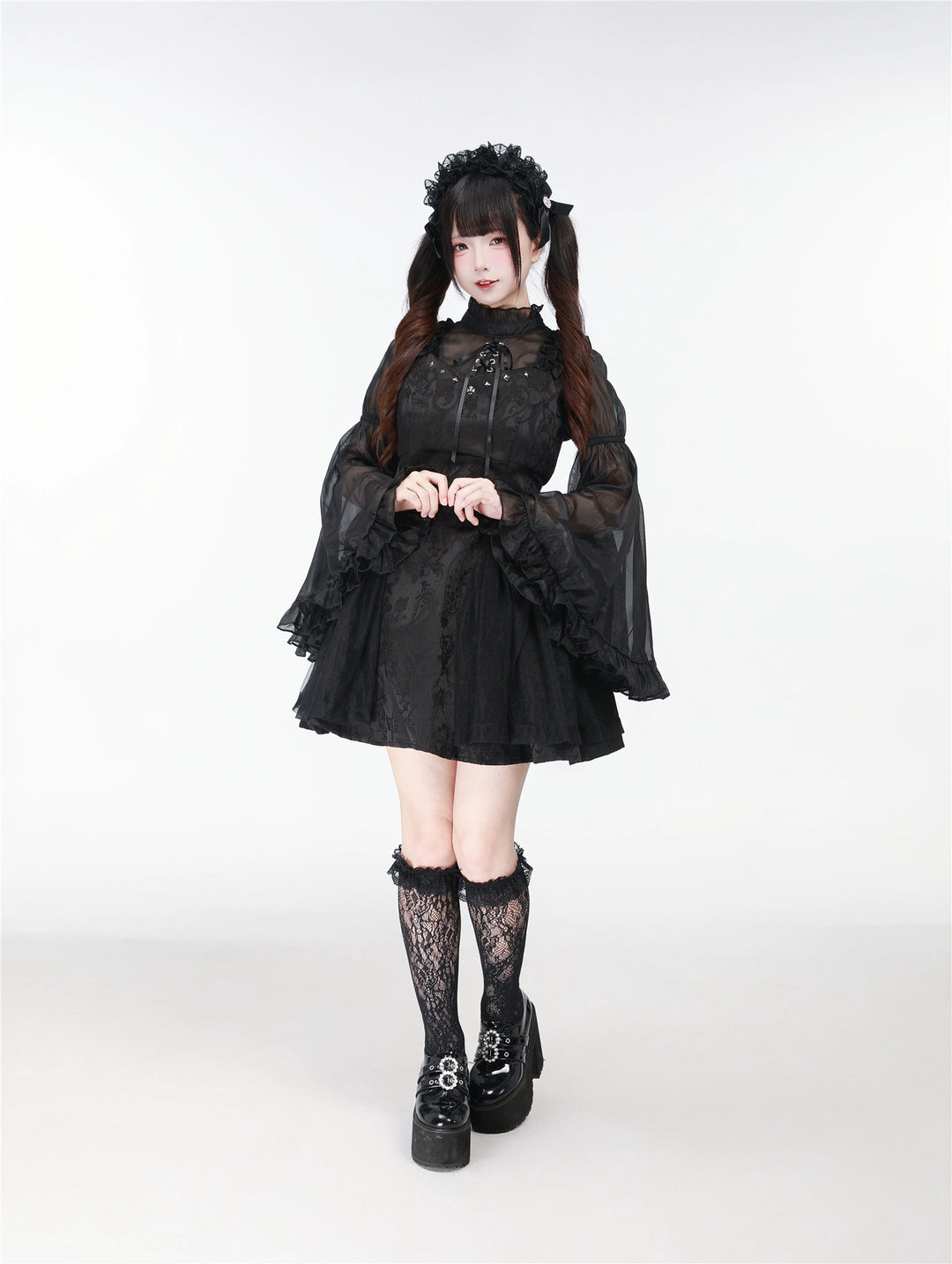 Black/White Jirai Kei Jumper Dress & Hime-Sleeved Sheer Blouse 43326:773588