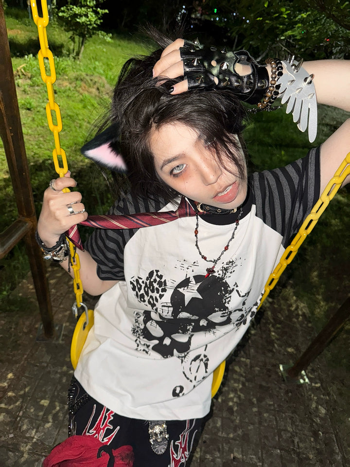 Cotton Subculture T-shirt, Gothic Skull & Leopard Heart Print 43225:771688