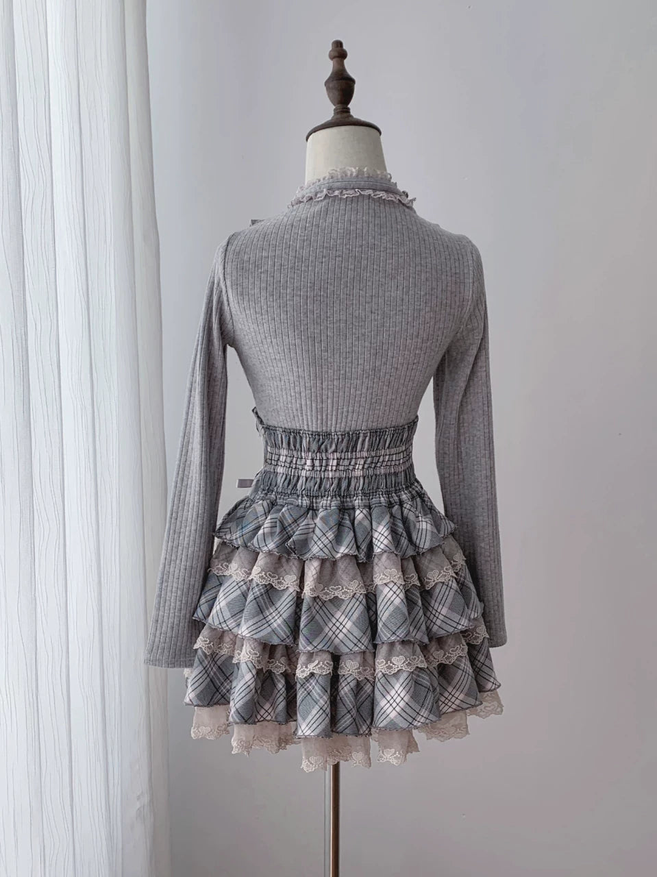 Seiso Kei Grey Pink Knit Sweater & High Waist Skirt Set 45990:871764