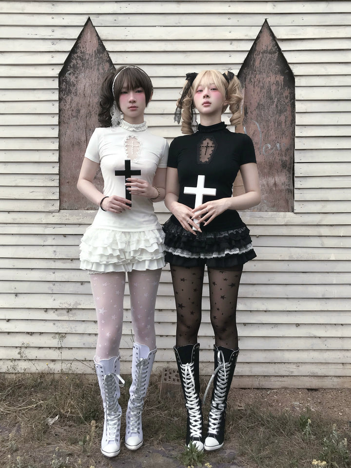 Gothic Cross-Detailed T-shirt & Tiered Ruffle Bloomers 43079:764550