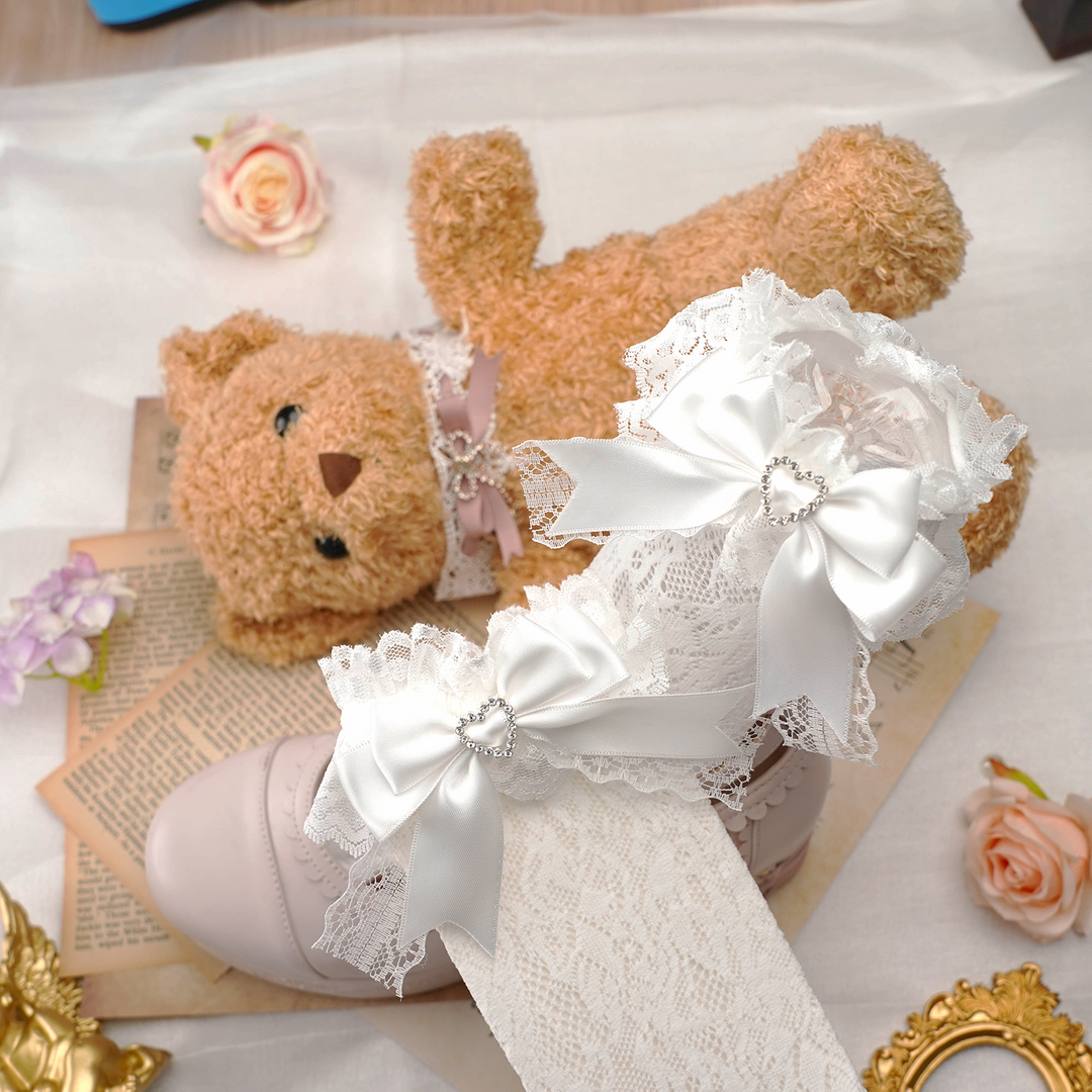 Jirai Kei Socks Kawaii Heart-Shaped Rhinestones and Bow Detail 21542:308624