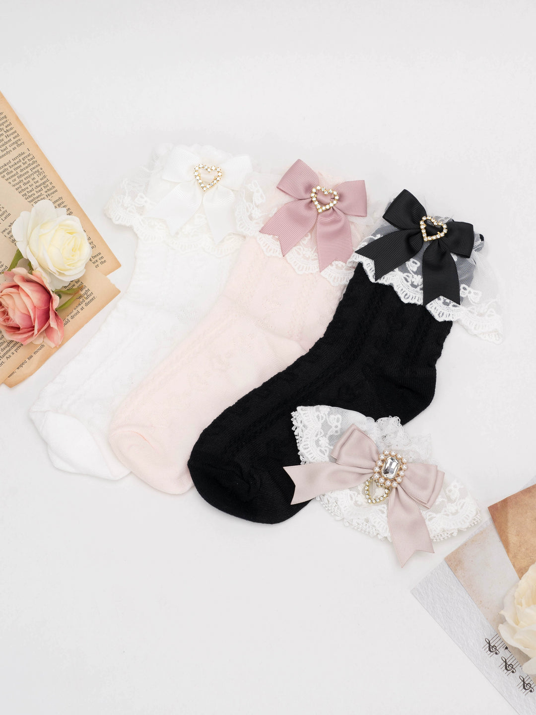 Jirai Kei Socks With Lace Trim And Heart-shaped Rhinestone 21576:311506
