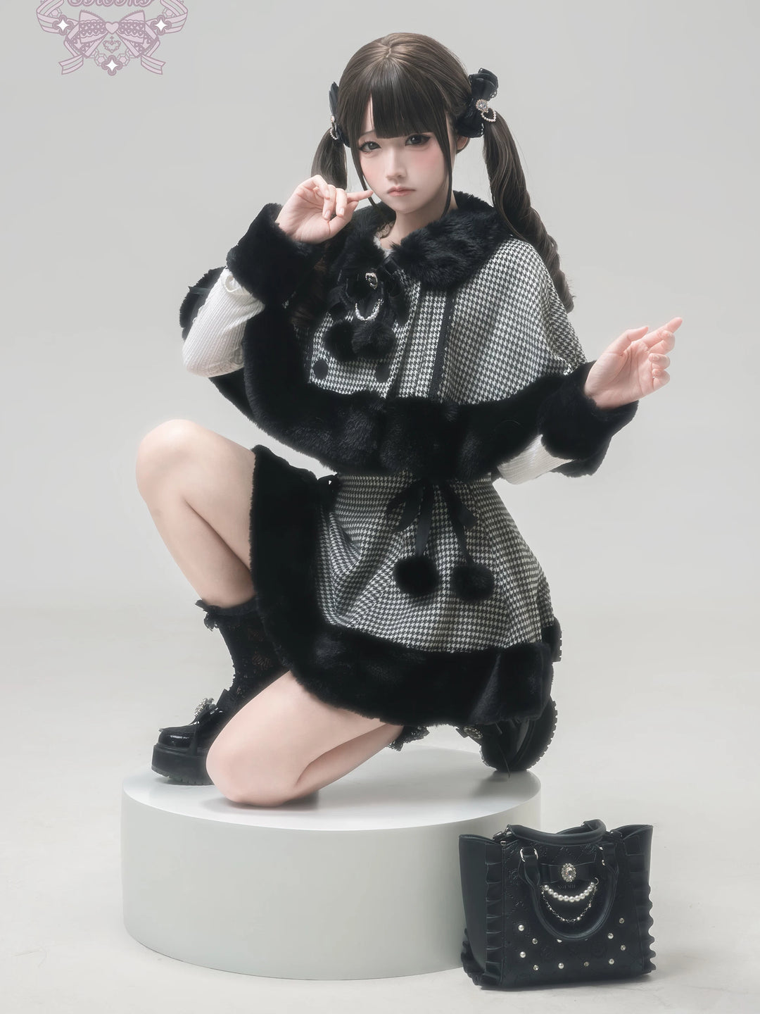 Houndstooth Jirai Kei Plush Cape, High-Waisted Skirt 44591:814677