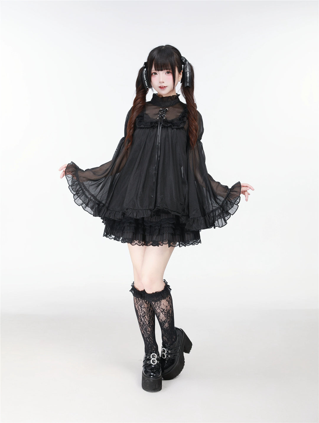 Black/White Jirai Kei Jumper Dress & Hime-Sleeved Sheer Blouse 43326:773597