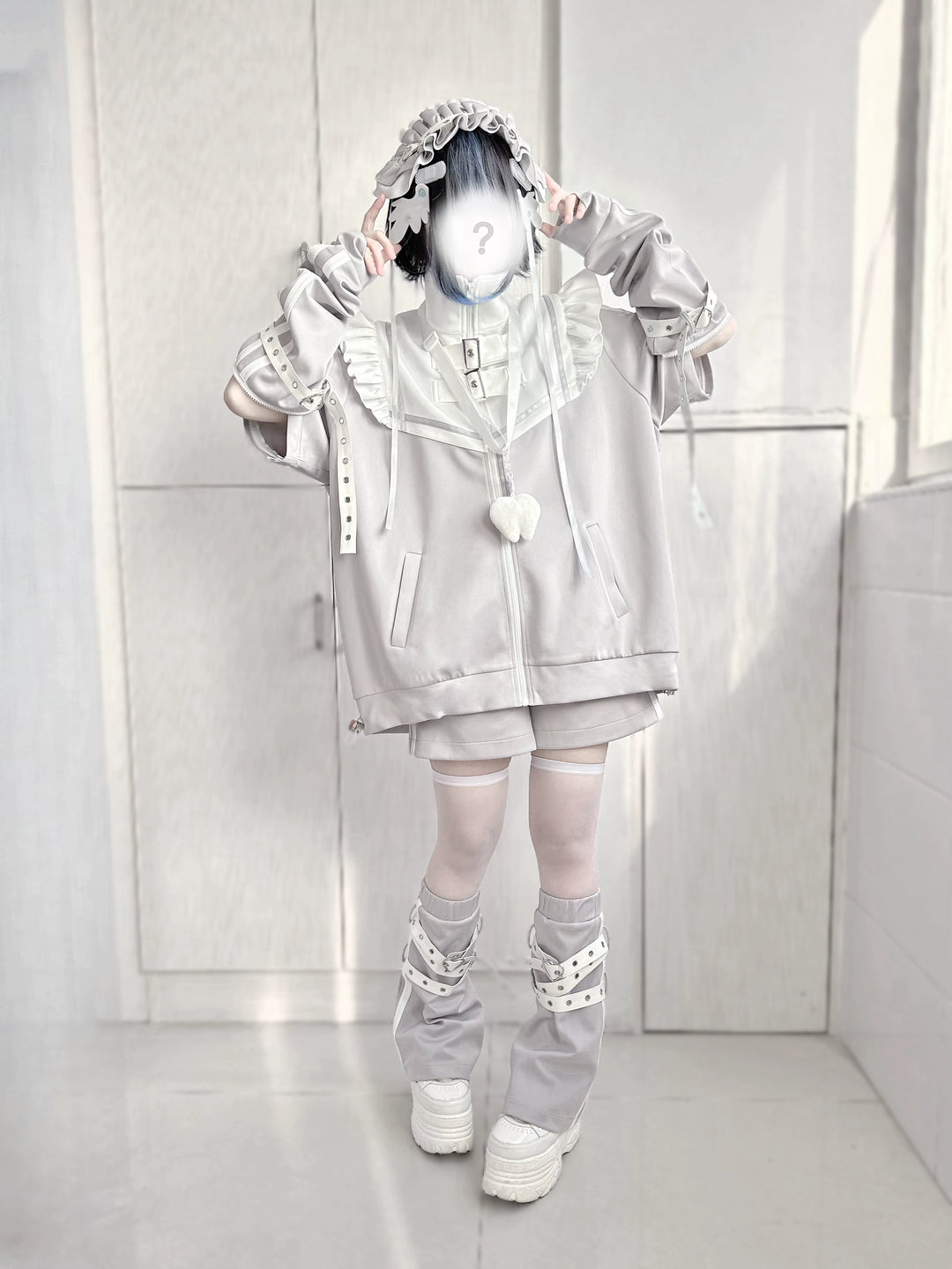 Tenshi Kaiwai Shorts Set Gray Black Jacket With Wings 35728:502690