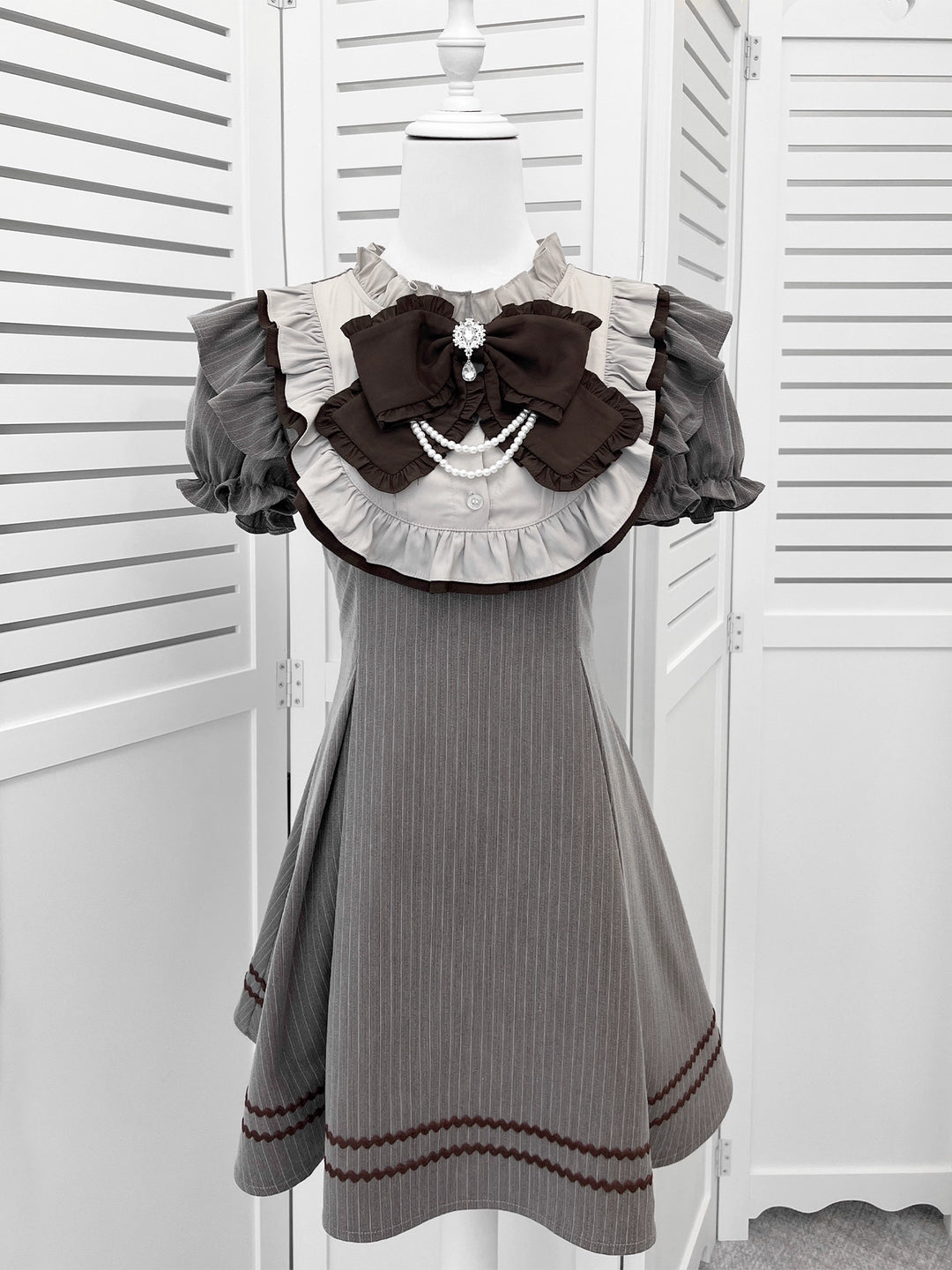 Striped Jirai Kei Dress,Thigh Length, Detachable Bowtie (L M S) 43574:780064