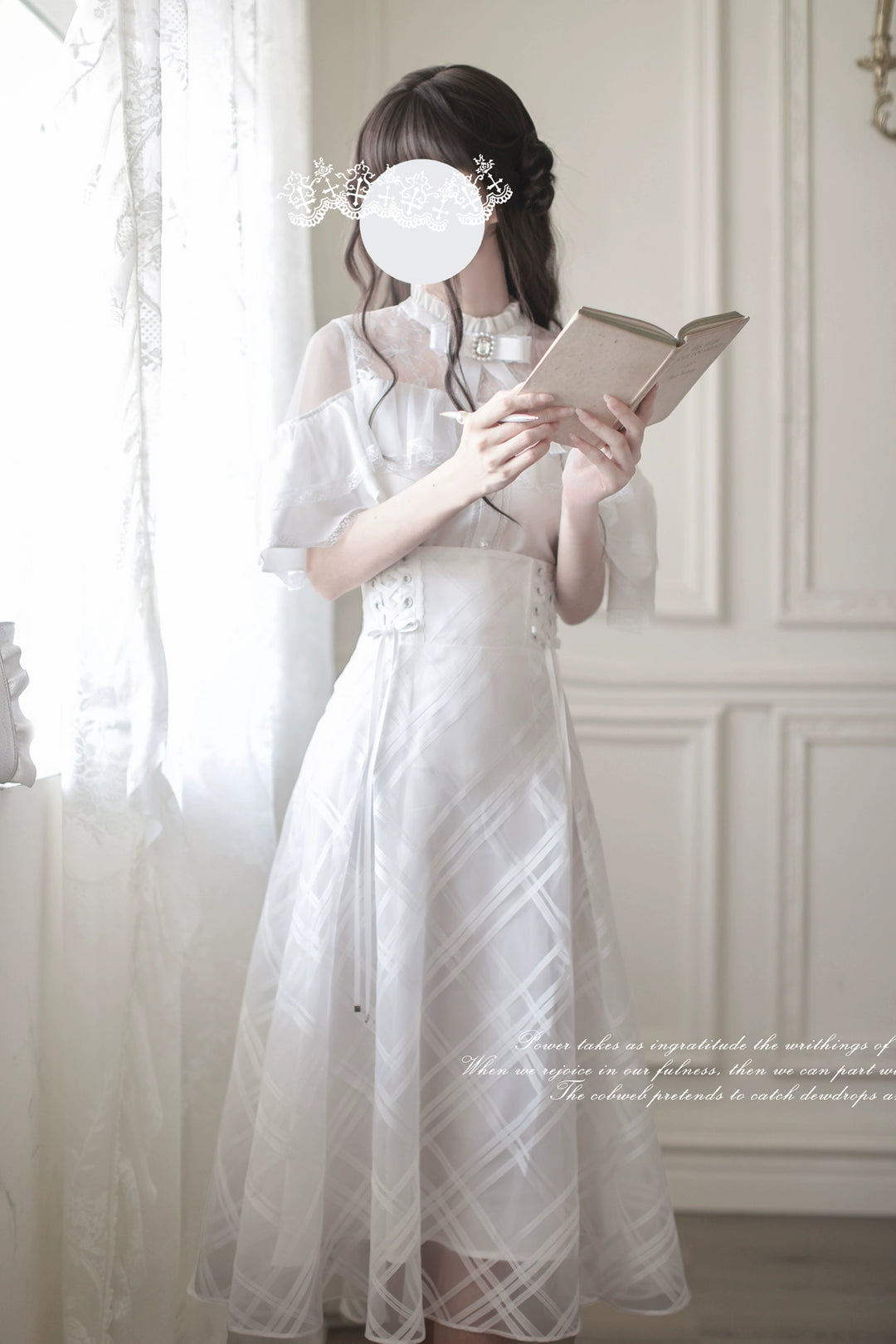 White Long Ryousangata Skirt With Elegant Cape-Design Shirt 43110:769488