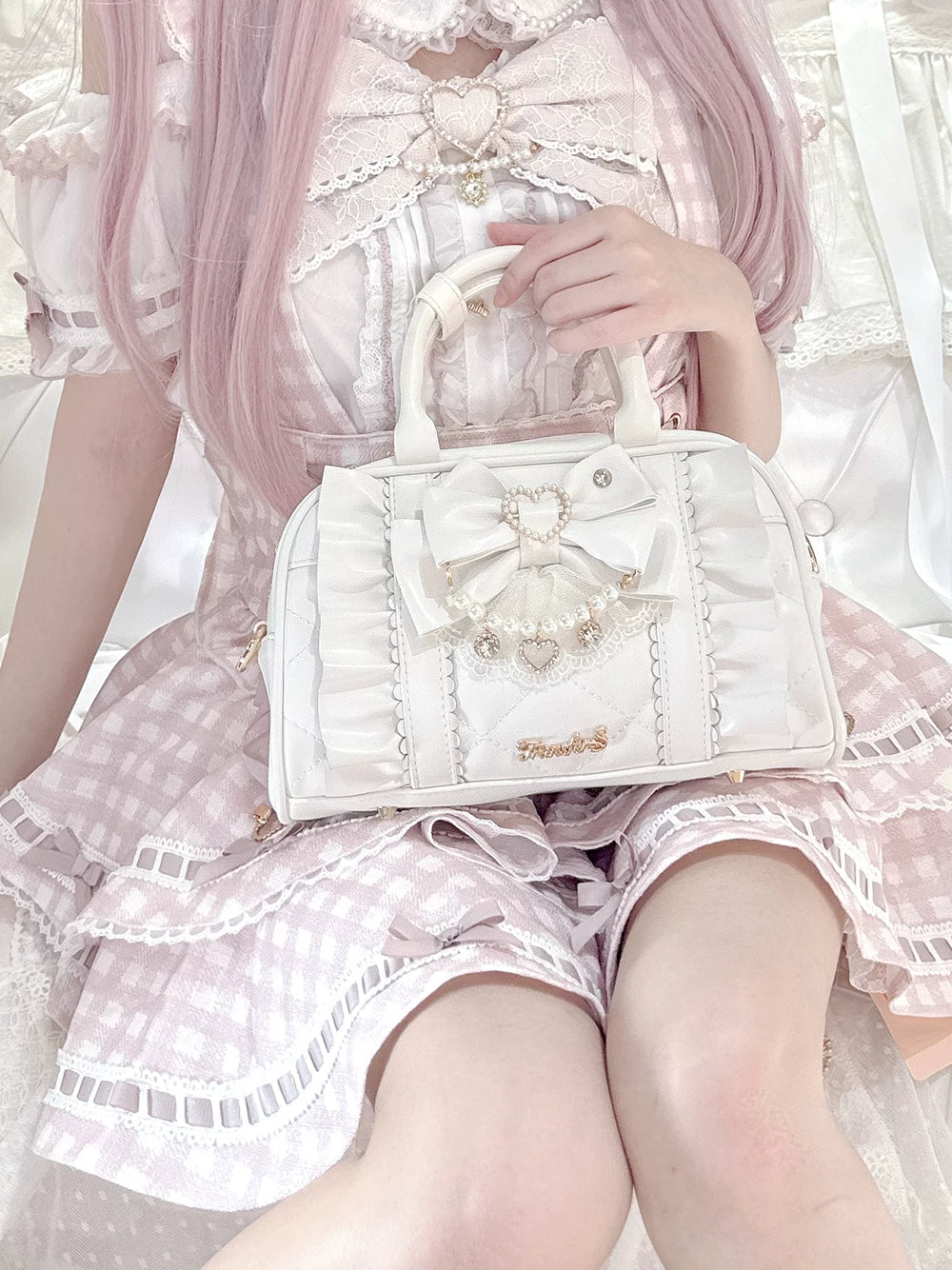 Jirai Kei 2-Way Handbag, Bow-Pearl Side Charm 44558:813683