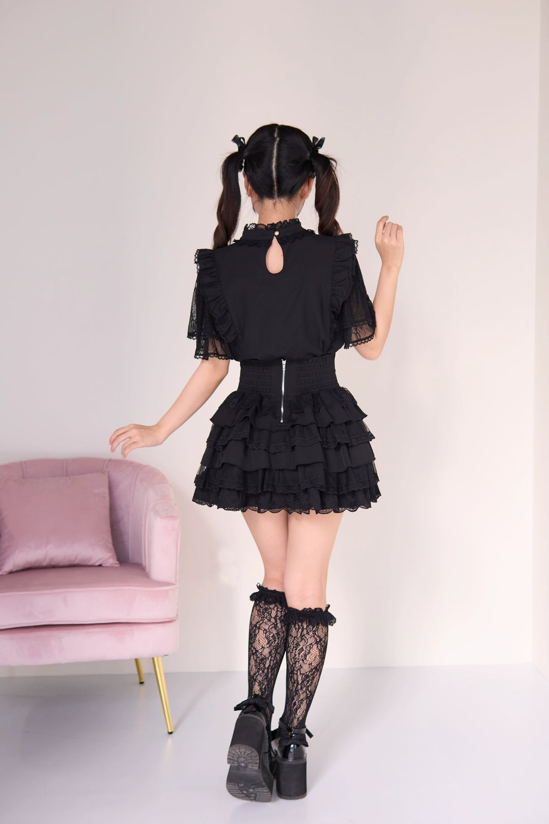 Jirai Kei Pearl Necklace Blouse, Lace-up Cake Skirt Set 43019:765670