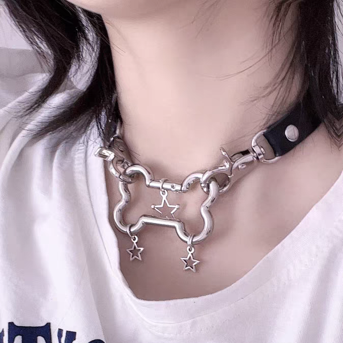 Jirai Kei Necklace Metallic Bone Star Pendant PU Punk Choker 42684:749344