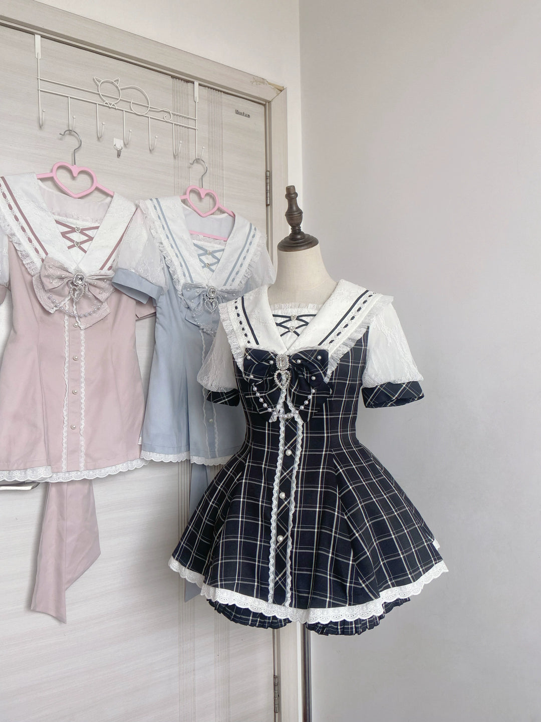 Jirai Kei Dress With Pearl Chain And Big Rhinestone Bow Tie 42813:764876