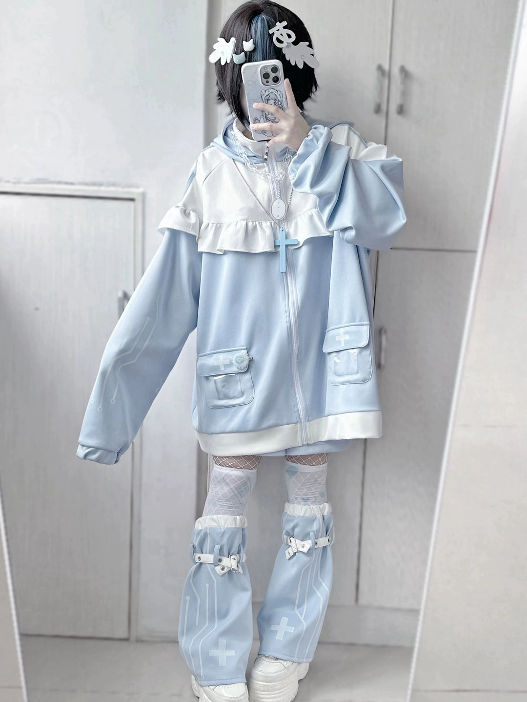 Tenshi Kaiwai Cat Ears Jacket With Ruffle And Pocket & Shorts Multicolor 39092:615396