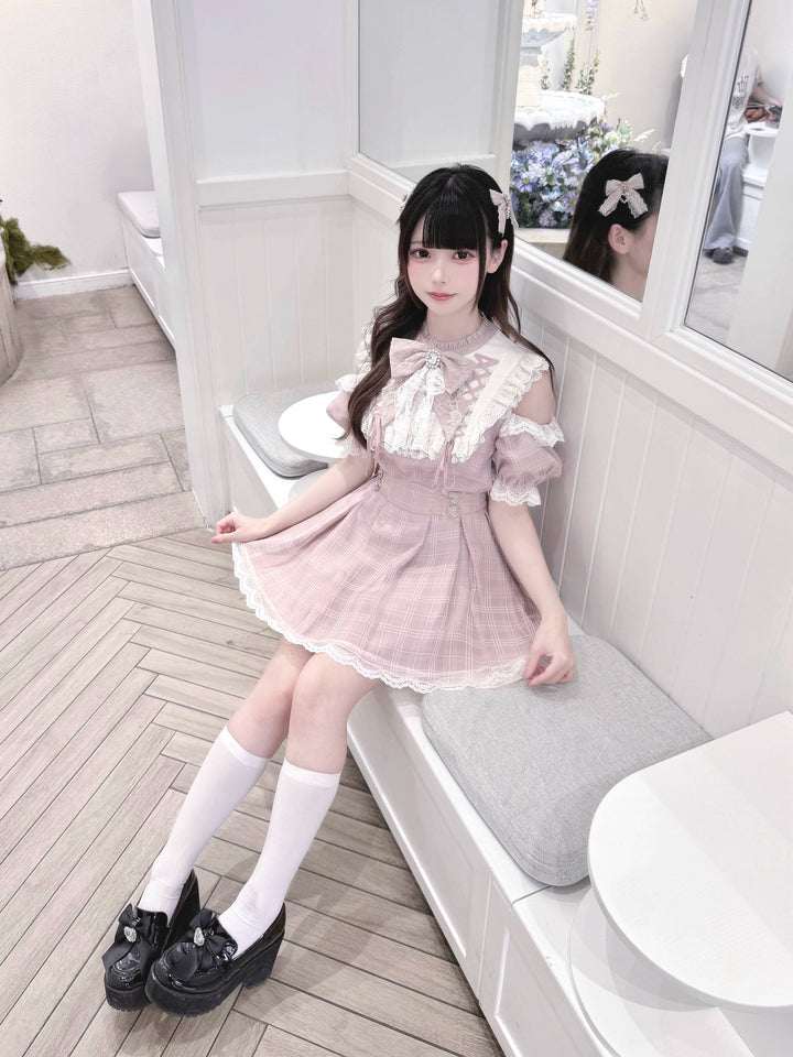 Pink Ryousangata Dress, Lace Trim & Square Rhinestone Bow 43193:770344